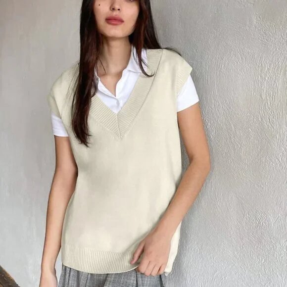 Aritzia Sunday Best Winston Wool Sweater Vest Whipped Cream Size Medium - Picture 1 of 7